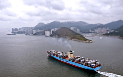 container-ship-41845-400x250